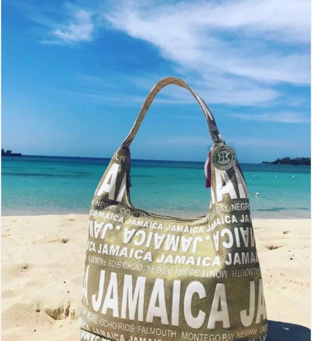 Souvenirs & Accessories